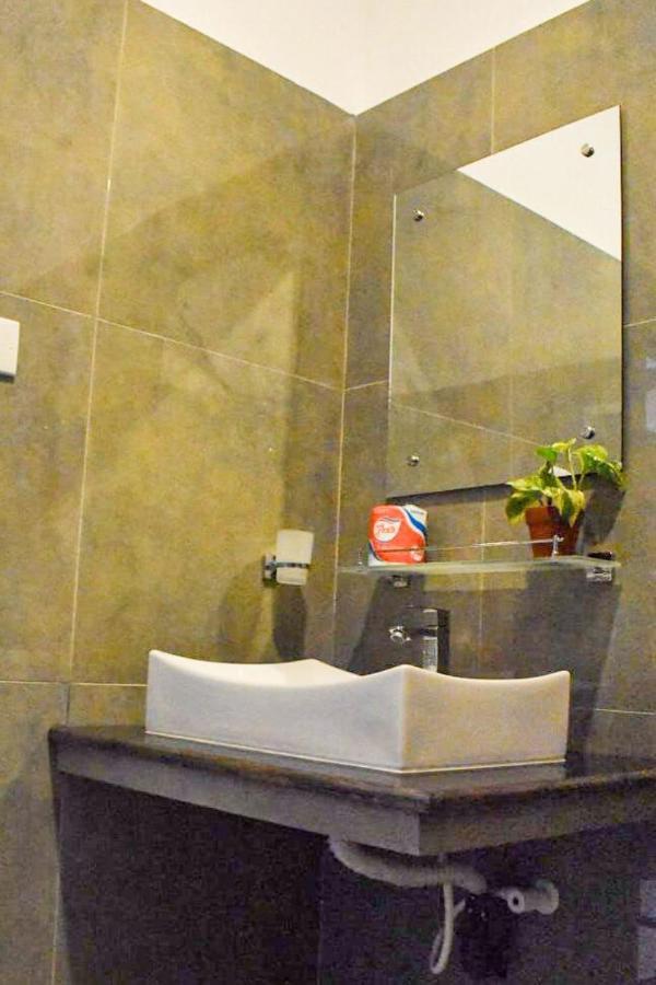 Twinstop Villa Minuwangoda Luaran gambar