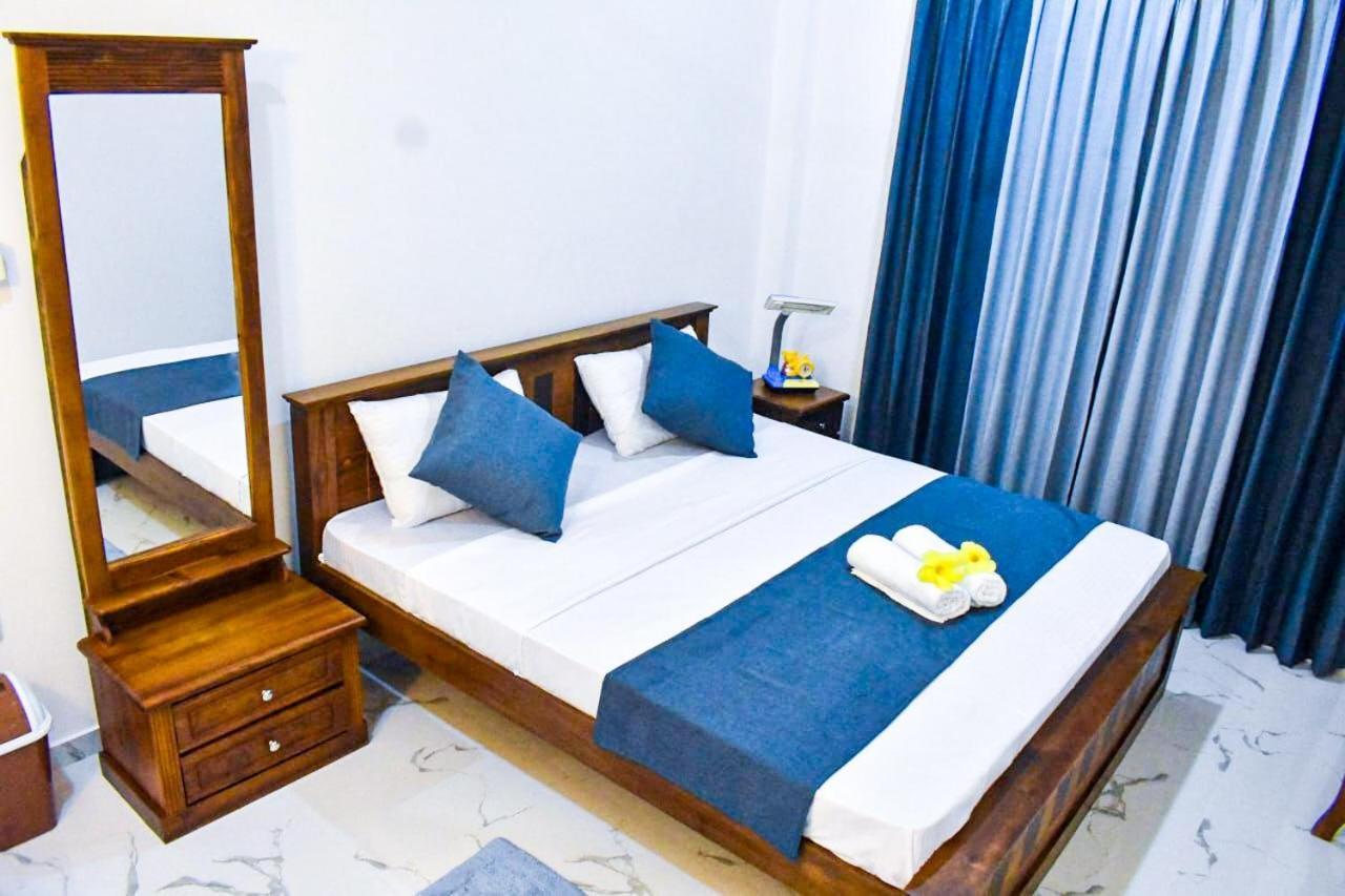 Twinstop Villa Minuwangoda Luaran gambar